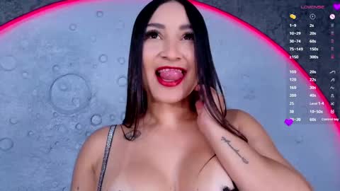 reiinachloe online show from 04/14/26, 04:57