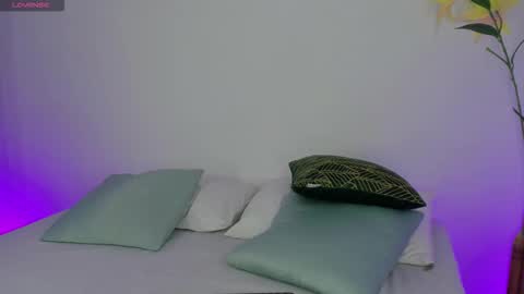 Reika  online show from 03/28/26, 02:33