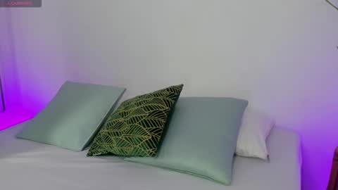 Reika  online show from 03/29/26, 03:39