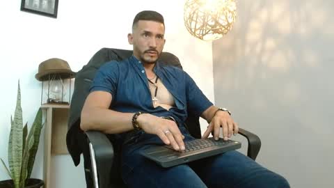   REIKO  online show from 01/23/25, 10:54