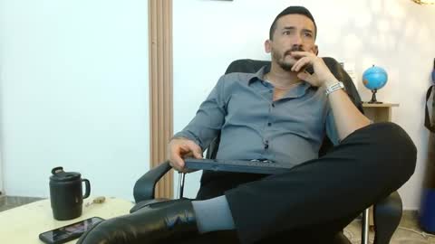   REIKO  online show from 10/04/25, 07:56