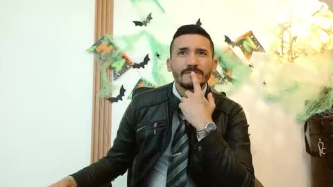   REIKO  online show from 10/20/25, 07:03