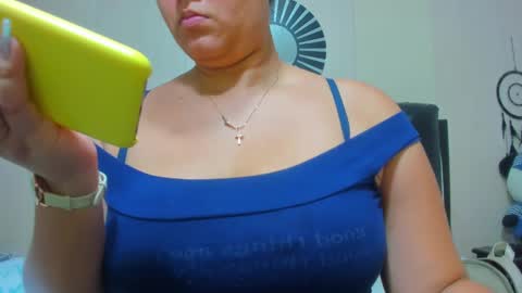 reina_loren online show from 12/04/24, 09:46