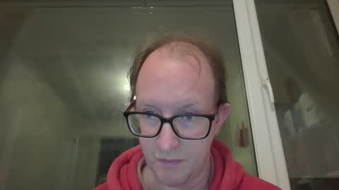 Snapshot of relaxnchat41 chatting on 10/26/25, 08:37 relaxnchat41 online show from 10/26/25, 08:37