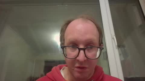 Snapshot of relaxnchat41 chatting on 12/15/25, 10:58 relaxnchat41 online show from 12/15/25, 10:58