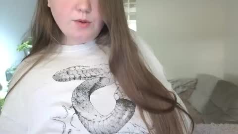 Snapshot of remirann_ chatting on 05/19/26, 02:34 Ann OF - remirann21 online show from 05/19/26, 02:34