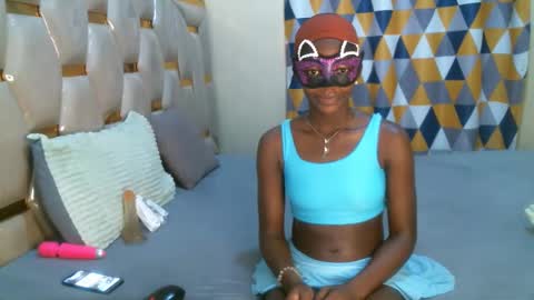 remmyqueen online show from 04/14/26, 12:33