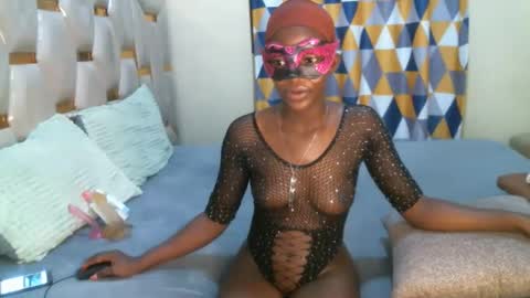 remmyqueen online show from 05/09/26, 10:04