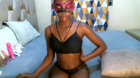 remmyqueen online show from 05/27/26, 01:57