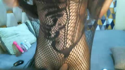remmyqueen online show from 05/27/26, 10:29