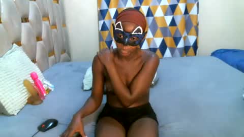 remmyqueen online show from 06/14/26, 02:24