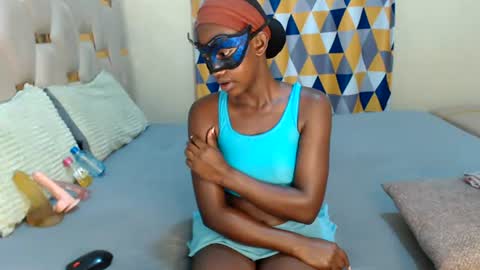 remmyqueen online show from 06/30/26, 05:08