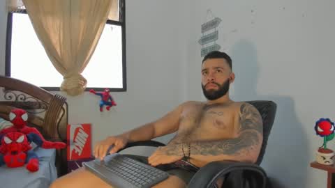 Snapshot of remy_sten chatting on 12/05/24, 08:55 Rmy Steen online show from 12/05/24, 08:55