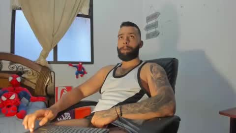 Snapshot of remy_sten chatting on 12/20/24, 10:43 Rmy Steen online show from 12/20/24, 10:43