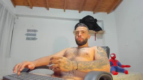 Snapshot of remy_sten chatting on 03/03/25, 12:15 Rmy Steen online show from 03/03/25, 12:15