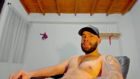 Snapshot of remy_sten chatting on 10/17/25, 12:47 Rmy Steen online show from 10/17/25, 12:47