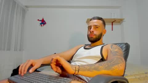 Snapshot of remy_sten chatting on 11/08/25, 12:55 Rmy Steen online show from 11/08/25, 12:55