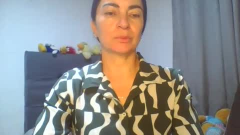 renata_hot1 online show from 04/21/26, 01:18