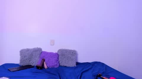 Renata  online show from 04/19/26, 06:10