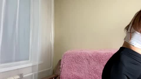 Mila online show from 04/09/26, 03:50