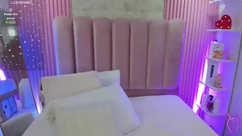 RenataPeach online show from 07/31/26, 11:09