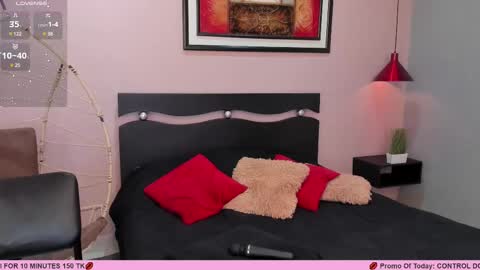      online show from 03/04/25, 03:04