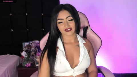 renatawilsom online show from 05/20/26, 02:40