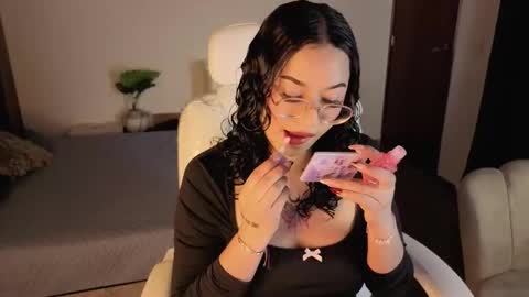 renaxi_smith online show from 01/05/26, 07:50