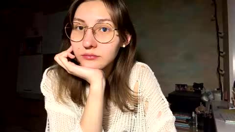 Mia online show from 02/07/26, 04:33