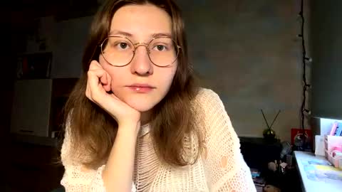 Mia online show from 03/02/26, 01:18