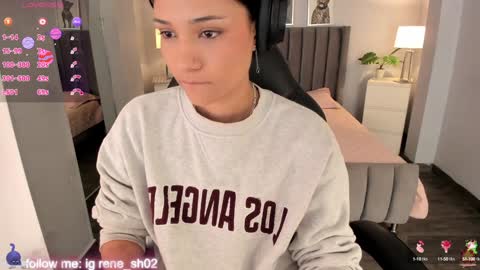 Snapshot of renee_shelby_ chatting on 12/15/24, 08:04 Renee Shelby online show from 12/15/24, 08:04