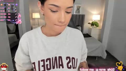 Snapshot of renee_shelby_ chatting on 03/07/25, 12:58 Renee Shelby online show from 03/07/25, 12:58