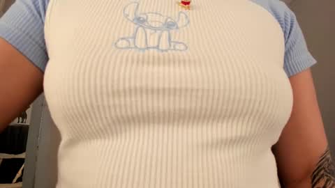 Snapshot of renee_shelby_ chatting on 03/11/25, 09:59 Renee Shelby online show from 03/11/25, 09:59