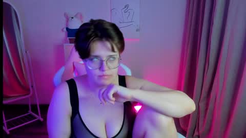 renee_turner online show from 01/14/25, 02:11