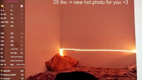 Lolly online show from 04/10/26, 04:12