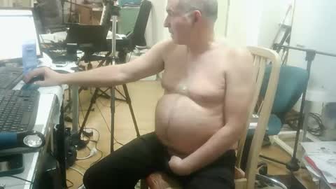 renefr online show from 12/15/25, 10:36