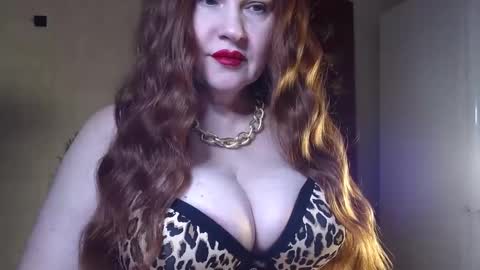 Snapshot of renelce chatting on 02/09/25, 06:16 renelce online show from 02/09/25, 06:16