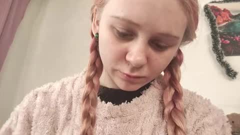 Snapshot of renettamaccarthy chatting on 02/27/26, 05:18 Lana online show from 02/27/26, 05:18