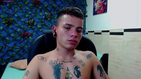 R E N E  online show from 02/19/25, 04:34