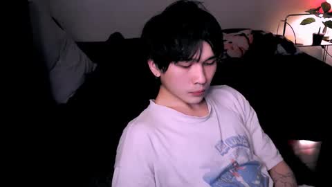 rennuts online show from 11/23/25, 09:42