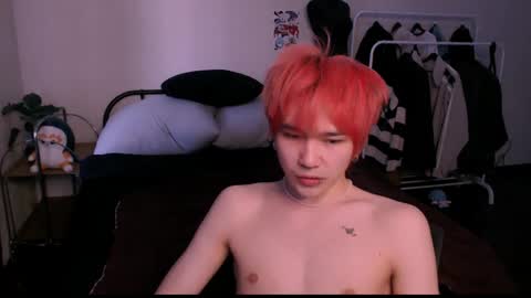 rennuts online show from 04/19/26, 12:04