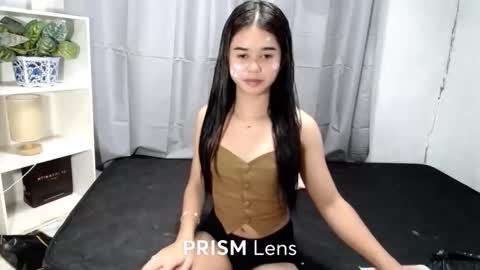 Snapshot of rennygurl chatting on 10/05/25, 10:57 rennygurl online show from 10/05/25, 10:57