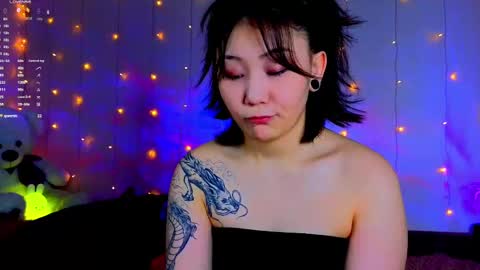 Snapshot of renochka chatting on 03/06/25, 02:29 renochka online show from 03/06/25, 02:29