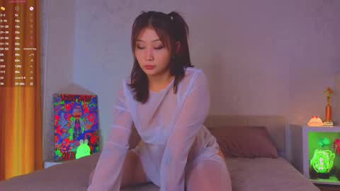 Snapshot of renochka chatting on 09/20/25, 12:50 renochka online show from 09/20/25, 12:50