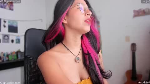 Snapshot of reoko_ chatting on 05/02/26, 06:57 Reoko online show from 05/02/26, 06:57