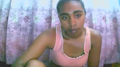 Snapshot of rephaleta chatting on 02/10/25, 10:42 Rephaleta online show from 02/10/25, 10:42