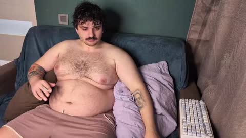 My name is Repmah  help me to get 50 thumb-up online show from 03/01/25, 08:45