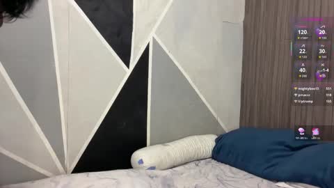 HAZEL online show from 03/12/26, 12:50