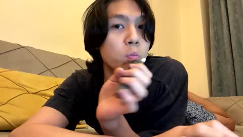 Snapshot of respirra chatting on 01/13/26, 05:07 Aiqo online show from 01/13/26, 05:07