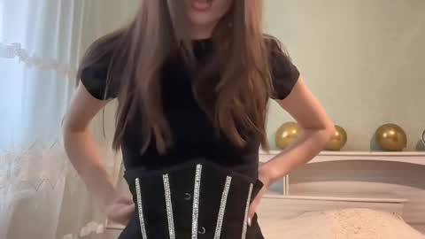 Carolina online show from 04/04/26, 12:02